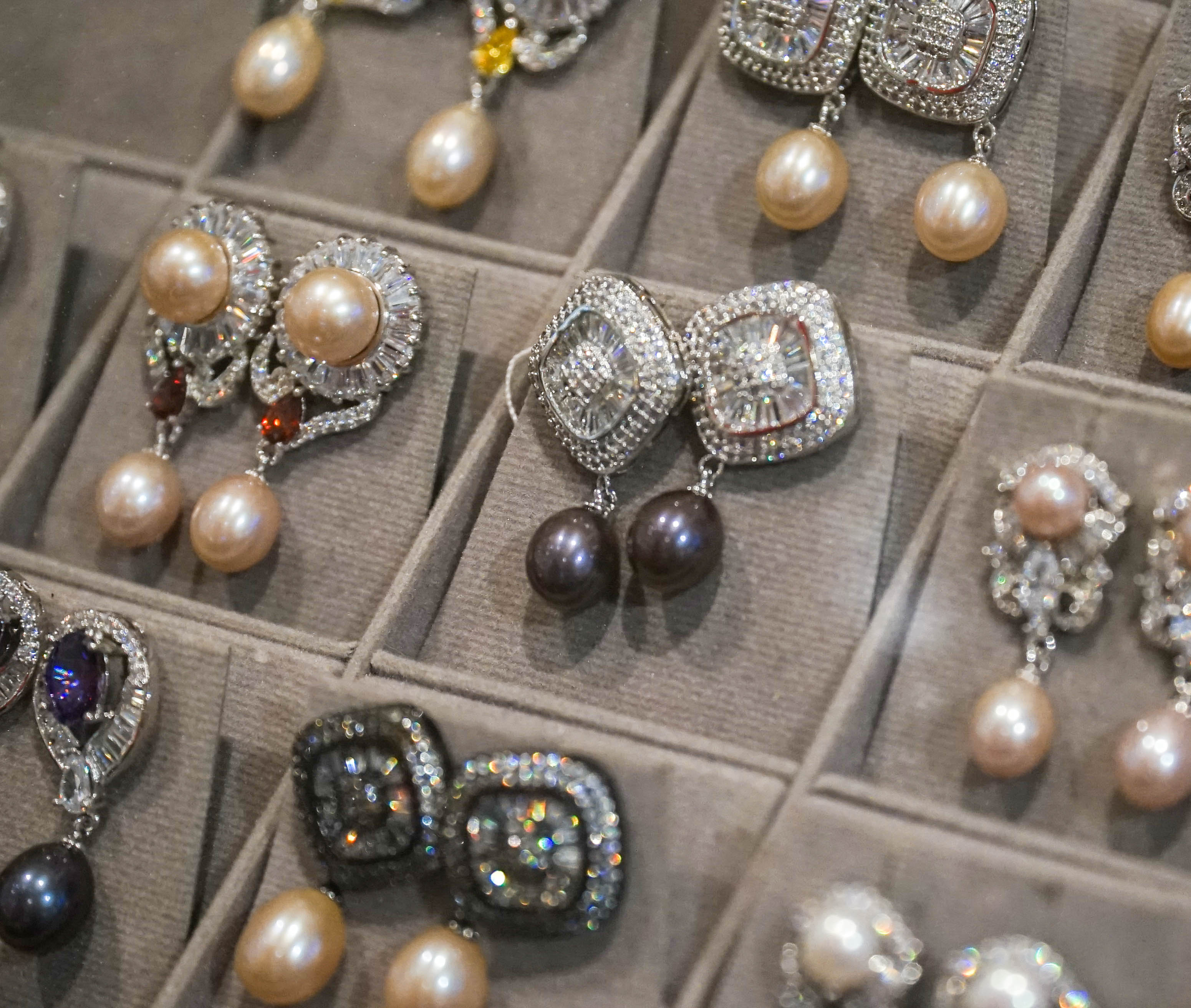 Borneo Pearls